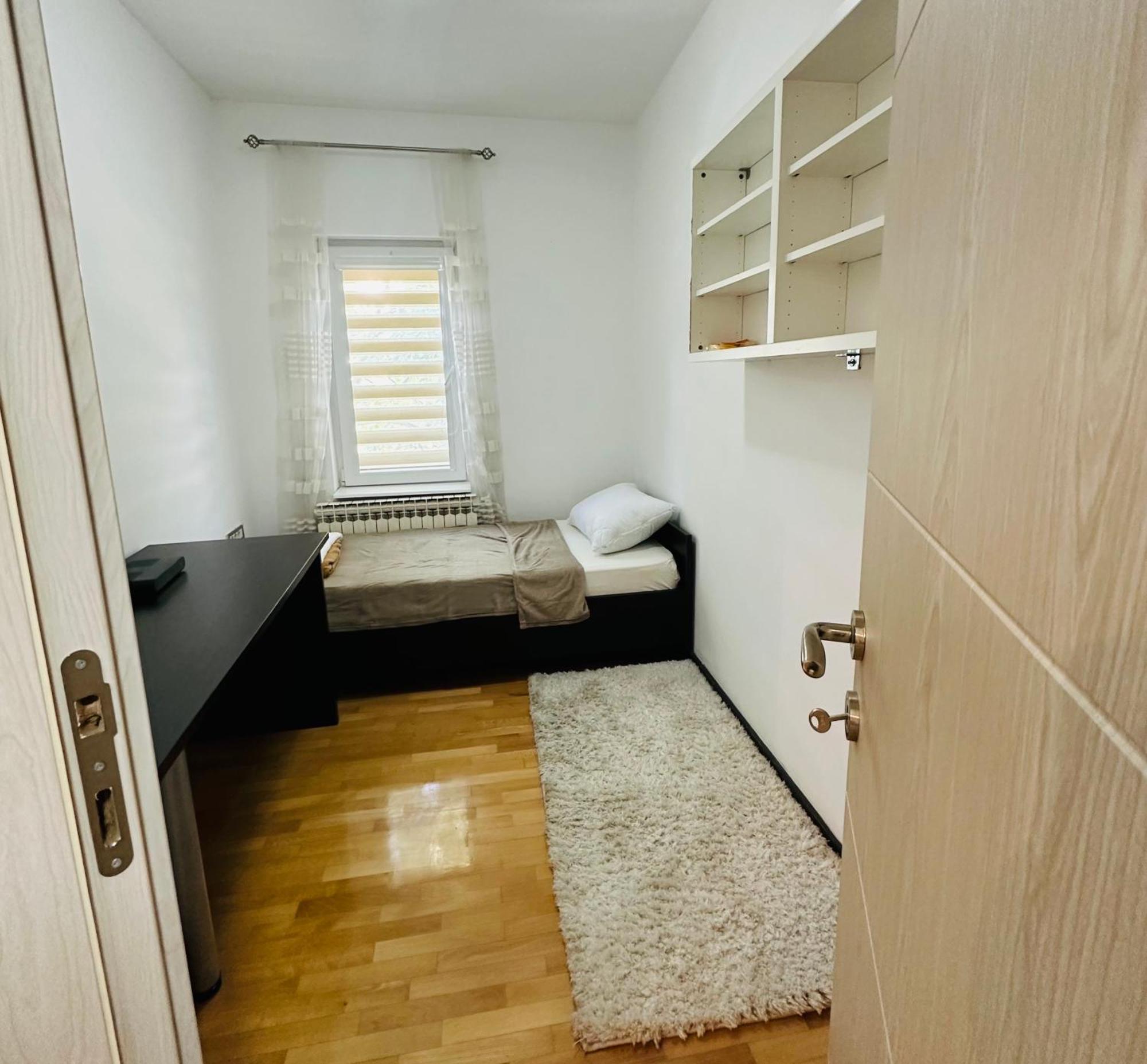 Urban Stay Скоп'є Екстер'єр фото